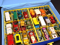 Koffer met vnl. lesney ney die-cast schaalmodellen - afbeelding 2 van  5