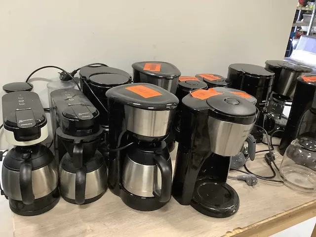 Koffie- & espressomachines van o.a philips, tefal en braun (12x) - afbeelding 2 van  6