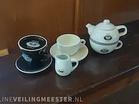 Koffie, thee en cappucinokoppen tiktak - afbeelding 1 van  2