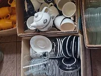 Koffie, thee en cappucinokoppen tiktak - afbeelding 2 van  2
