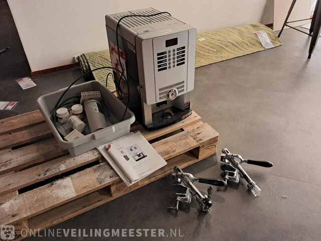 Koffieautomaat en 2x flesopener selecta, compact/ec pro - afbeelding 1 van  18
