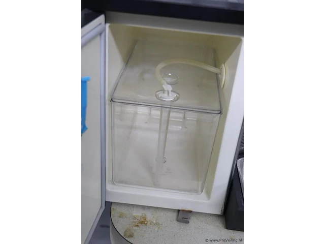 Koffiedeal koffiemachine wmf bistro - afbeelding 3 van  5