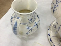 Koffiekan op bord + melkan blauw - afbeelding 2 van  4