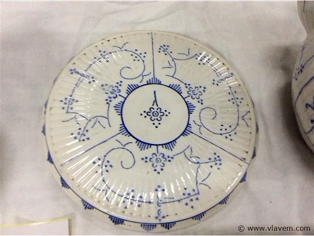 Koffiekan op bord + melkan blauw - afbeelding 4 van  4