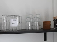 Koffiekopjes en glazen. - afbeelding 3 van  3