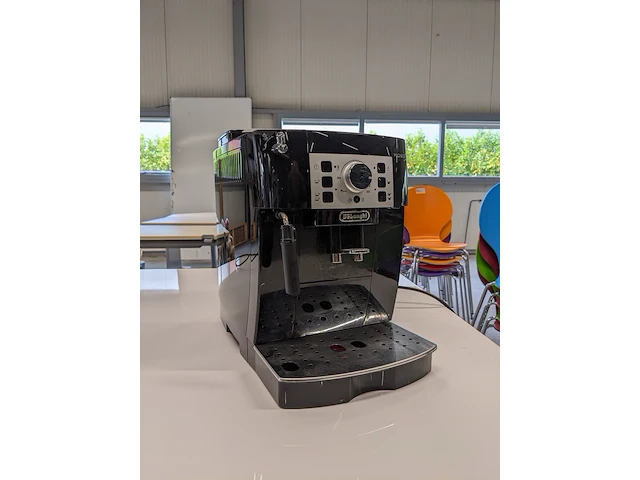 Koffiemachine delonghi, magnifica s - afbeelding 1 van  5