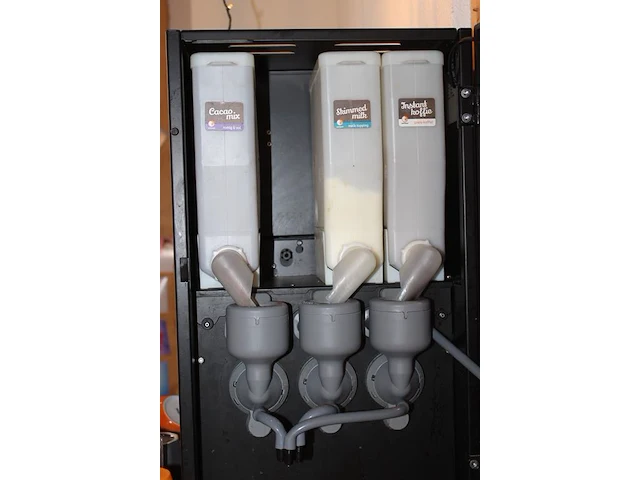 Koffiemachine vantienen mbio 1 bouwjaar 2020. - afbeelding 3 van  3