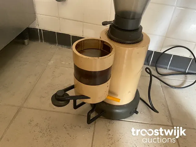 Koffiemolen - afbeelding 2 van  4