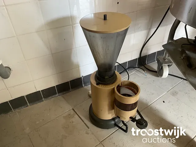 Koffiemolen - afbeelding 3 van  4