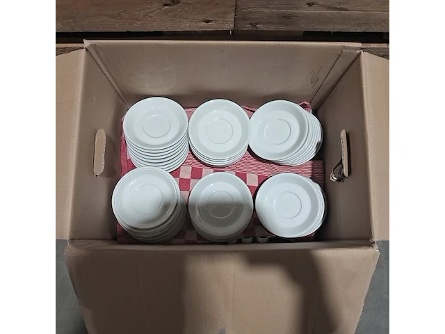 Koffiezetapparaat animo, a100, incl. o.a. waterkoker, servies en theedoeken - afbeelding 13 van  16
