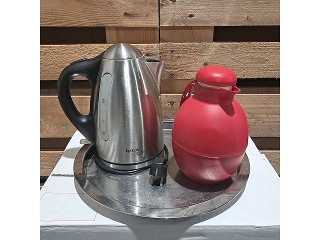 Koffiezetapparaat animo, a100, incl. o.a. waterkoker, servies en theedoeken - afbeelding 14 van  16