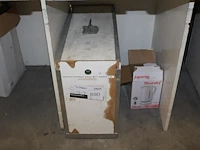 Koffiezetapparaat senseo in houten kist. - afbeelding 1 van  3