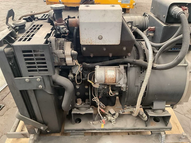 Kohler 7cc061 stroomgenerator - afbeelding 10 van  10