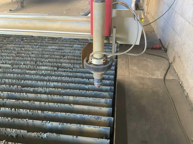 Koike - pnc-12 extreme - plasmasnijmachine met hypertherm powermax 125 - afbeelding 33 van  52