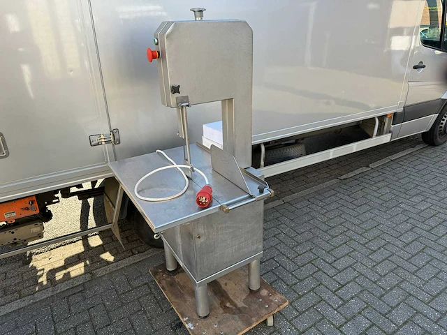 Kolbe - k330 - vleeszaagmachine / lintzaag - afbeelding 1 van  4