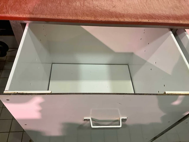 Kolbe - mw100 - gehakt(vlees)molen en snijtafels - afbeelding 4 van  36