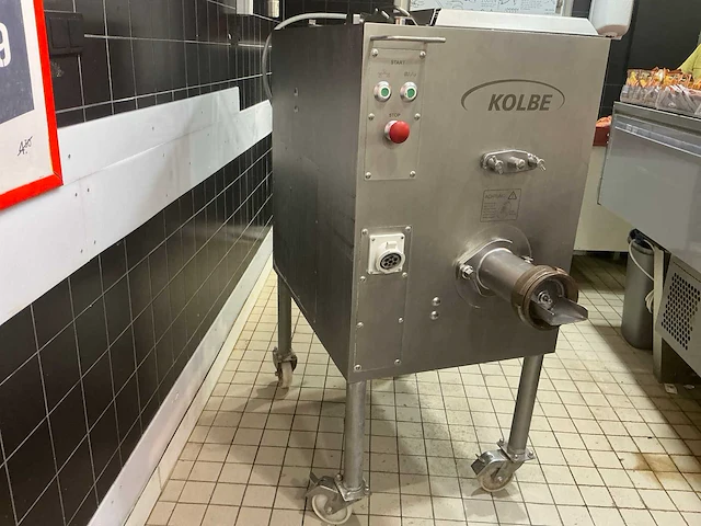Kolbe - mw100 - gehakt(vlees)molen en snijtafels - afbeelding 17 van  36