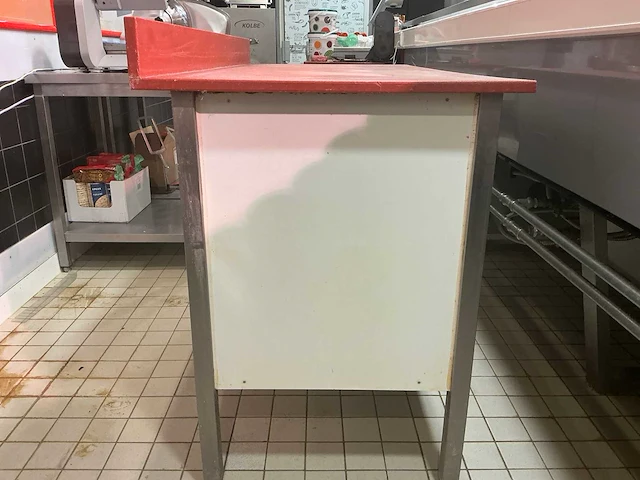 Kolbe - mw100 - gehakt(vlees)molen en snijtafels - afbeelding 23 van  36