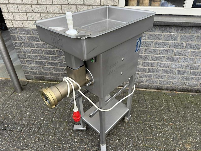 Kolbe - voorsnijder - vleeswolf / gehaktmolen - afbeelding 1 van  5