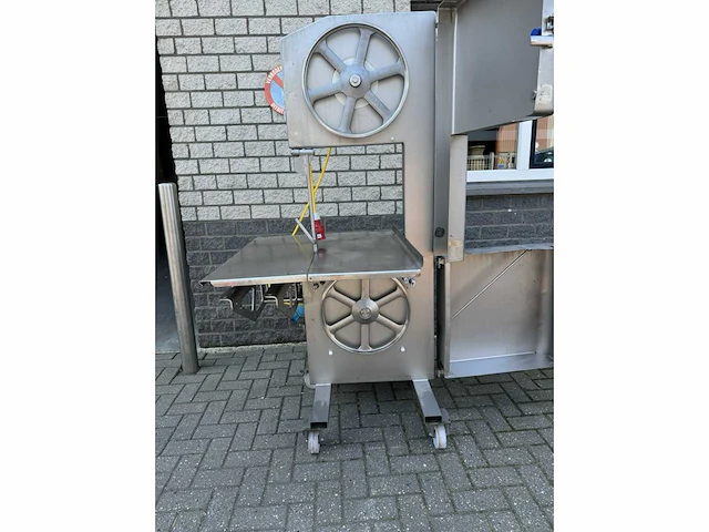 Kolbe k430 vleeszaagmachine - afbeelding 3 van  4