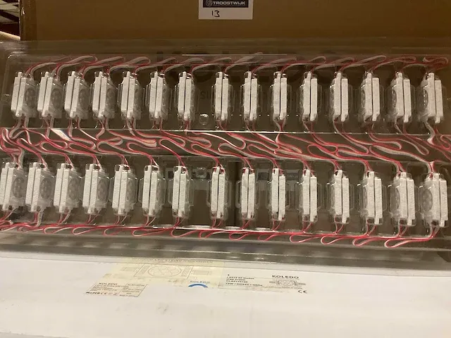 Koledo ls512 60 nodes led string 2700k (5x) - afbeelding 3 van  4