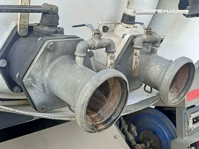 Kolkenzuiger daf, fa cf75, bouwjaar 2013 - afbeelding 19 van  44
