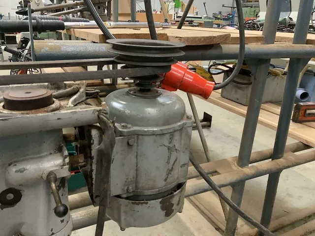 Kolomboormachine vintage - afbeelding 7 van  11
