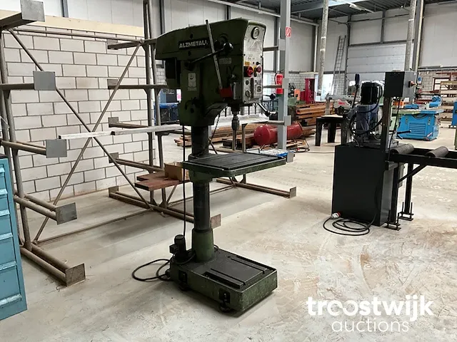 Kolomboormachine - afbeelding 2 van  8