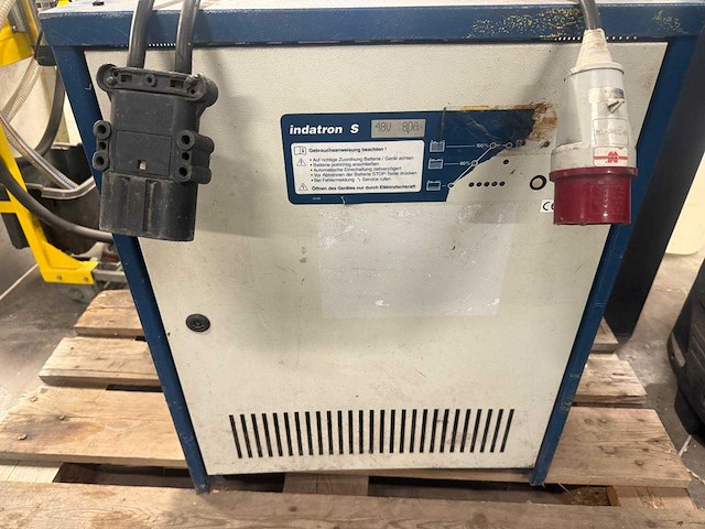 Komatsu - - fb16m-3e - vorkheftruck - afbeelding 9 van  9