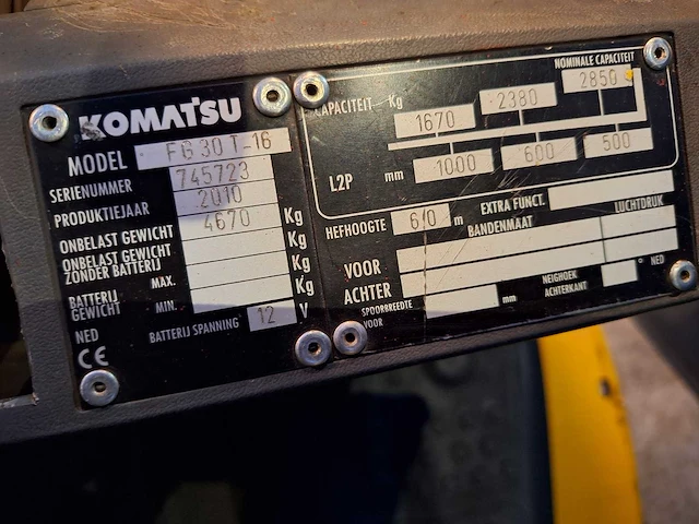 Komatsu - 2010 - fg 30 t-16 - vorkheftruck - afbeelding 2 van  11