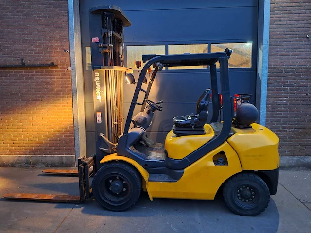 Komatsu - 2010 - fg 30 t-16 - vorkheftruck - afbeelding 4 van  11