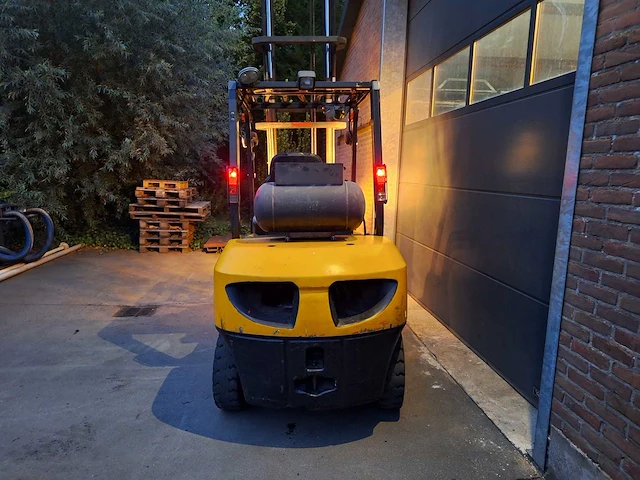 Komatsu - 2010 - fg 30 t-16 - vorkheftruck - afbeelding 8 van  11