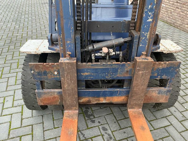 Komatsu 25 vorkheftruck - afbeelding 15 van  20