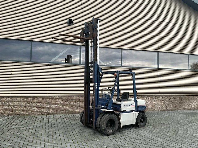 Komatsu 25 vorkheftruck - afbeelding 3 van  20