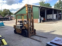 Komatsu fd 25-7 vorkheftruck - afbeelding 11 van  17