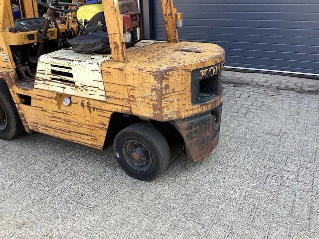 Komatsu fd 25-7 vorkheftruck - afbeelding 14 van  17