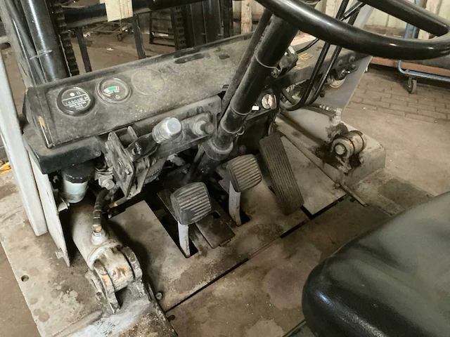 Komatsu fg25 heftruck - afbeelding 2 van  20