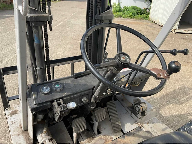 Komatsu fg25 vorkheftruck - afbeelding 8 van  19