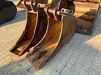 Komatsu schepbak - afbeelding 1 van  4