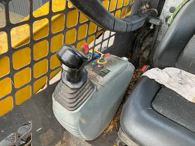 Komatsu sk818 schranklader - afbeelding 4 van  13
