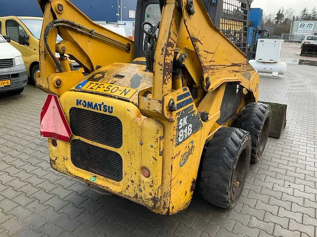 Komatsu sk818 schranklader - afbeelding 11 van  13
