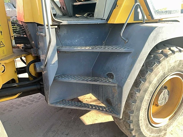 Komatsu wa 115 shovel - afbeelding 14 van  28