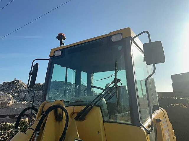 Komatsu wa 115 shovel - afbeelding 27 van  28