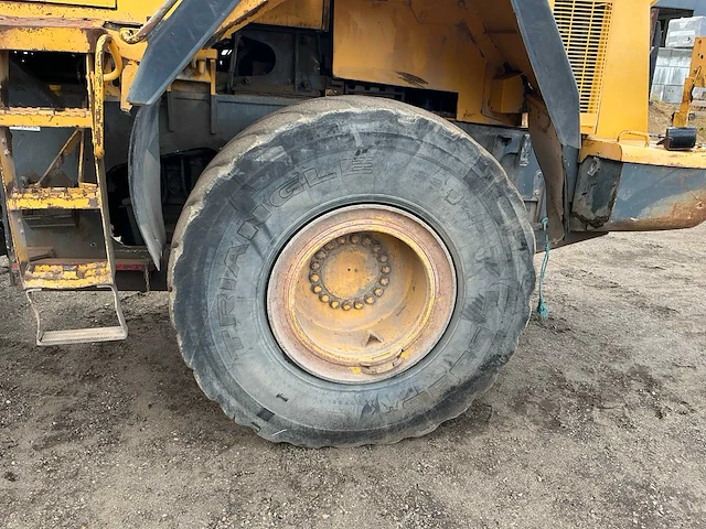 Komatsu wa380 shovel - afbeelding 3 van  49