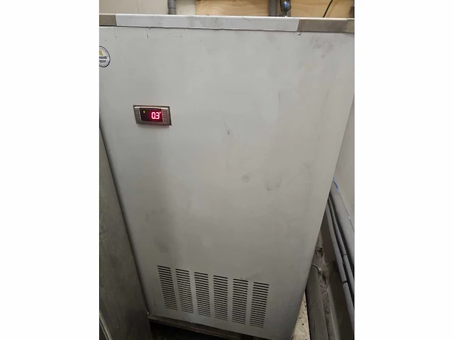 Kombimix - 2020 - waterdoseerapparaat met kombimix kwc 75 chiller - afbeelding 4 van  7