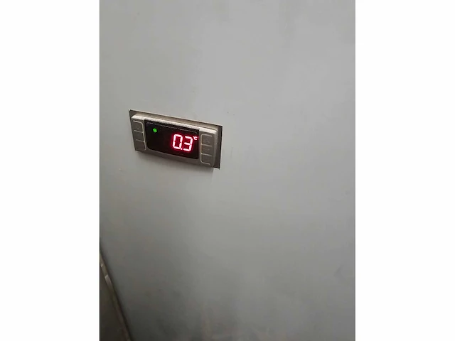 Kombimix - 2020 - waterdoseerapparaat met kombimix kwc 75 chiller - afbeelding 5 van  7