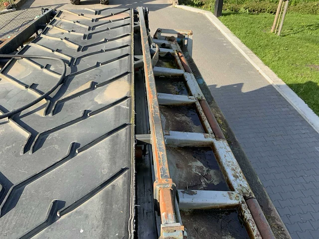 Komptech crambo stationair 6000 afzetbare shredder “haak/kabel” - afbeelding 18 van  27