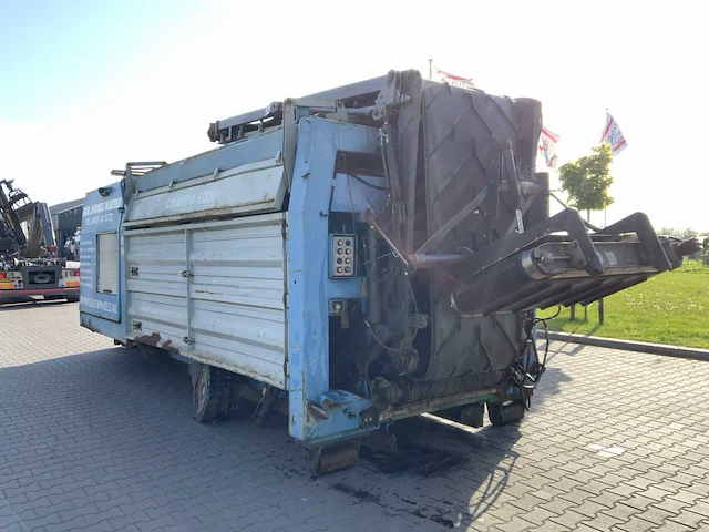 Komptech crambo stationair 6000 afzetbare shredder “haak/kabel” - afbeelding 22 van  27