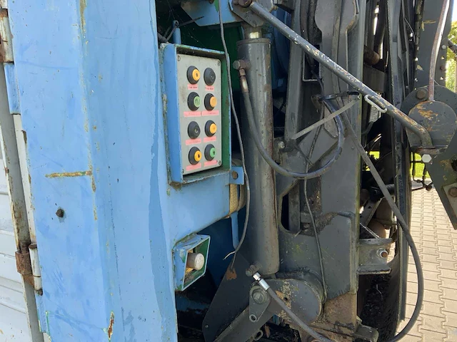 Komptech crambo stationair 6000 afzetbare shredder “haak/kabel” - afbeelding 24 van  27