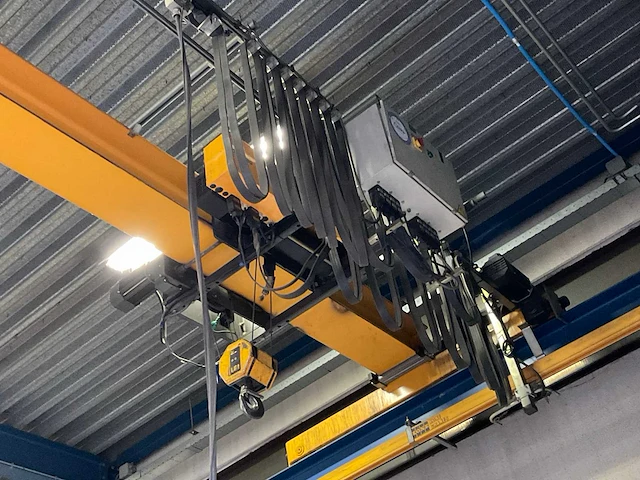 Kone xl100 bovenloophalkraan - afbeelding 6 van  8